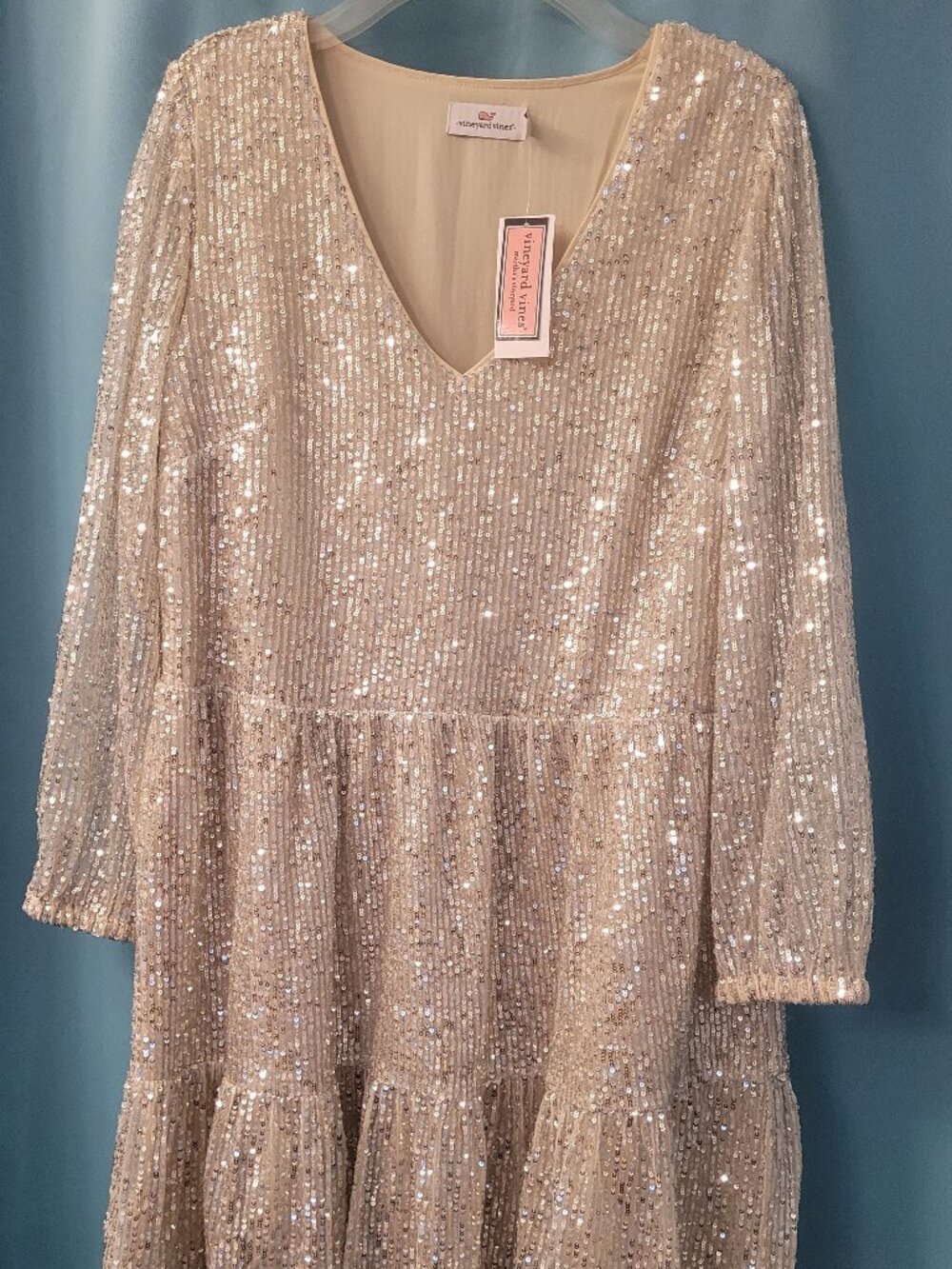 Vineyard Vines Sequin Tier Dress – Size M - NWT